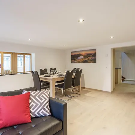 Staybrienz - Family Apartment