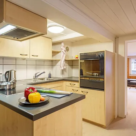 Daire Staybrienz - Family