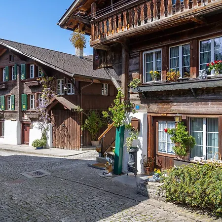 Appartamento Staybrienz - Family